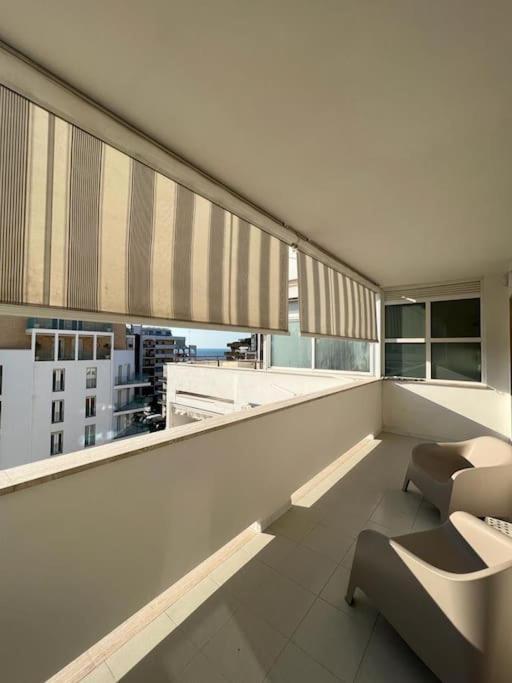 Faro Sul Mare Luxury Apartment - Zona Fiera Бари Экстерьер фото